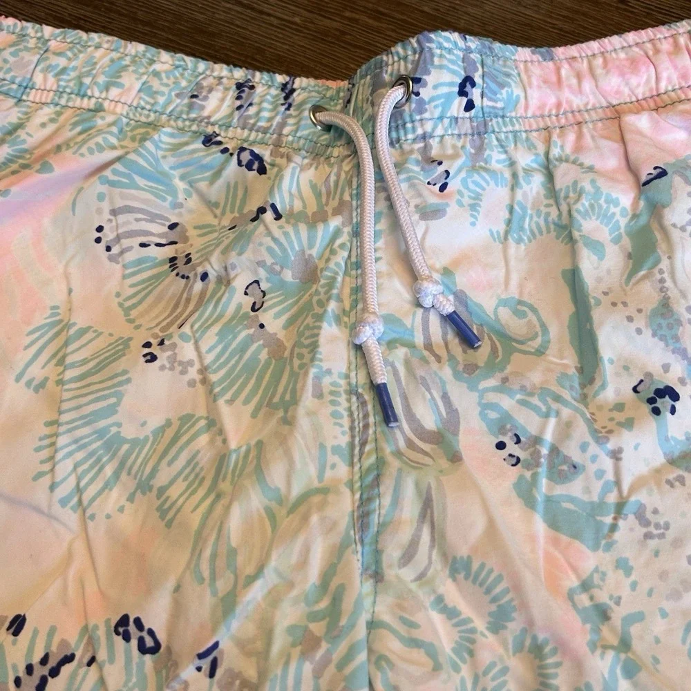 Lilly Pulitzer these lilly